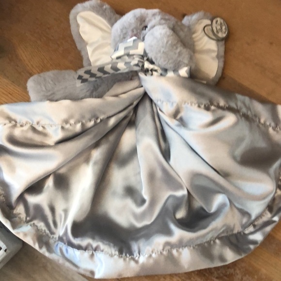 Bearington Baby Collection Elephant Lovey Gray Satin Plush Security Blanket - Picture 5 of 10